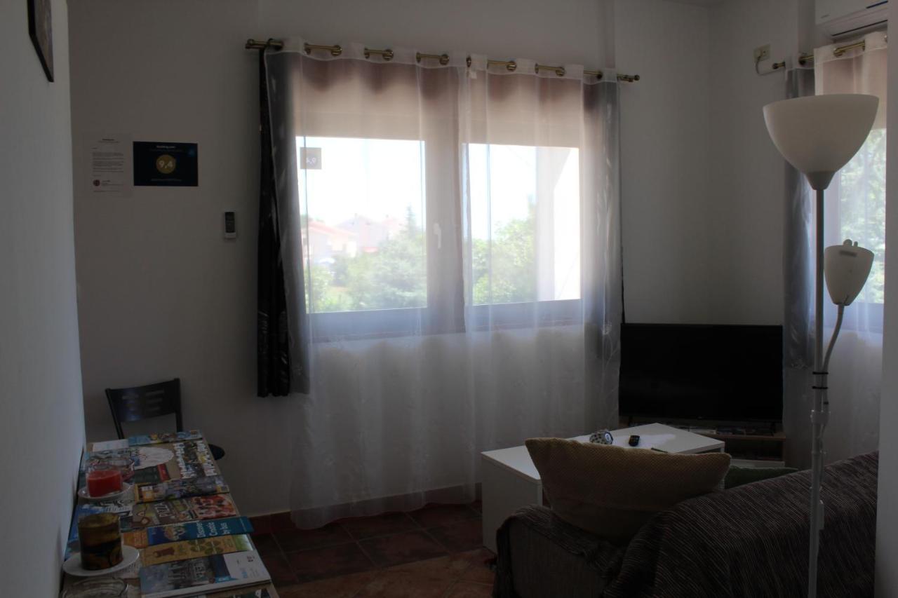 רייקה Apartment Mis Floura מראה חיצוני תמונה