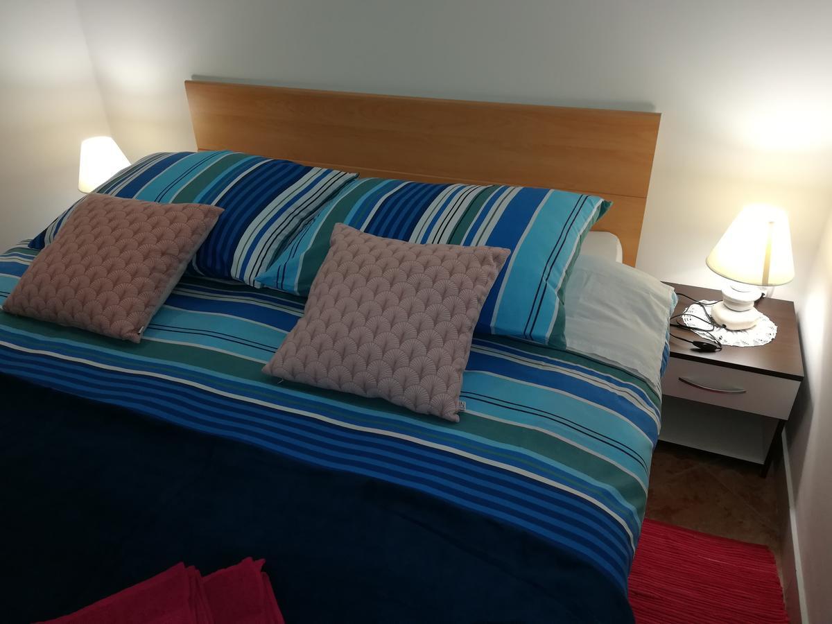 רייקה Apartment Mis Floura מראה חיצוני תמונה